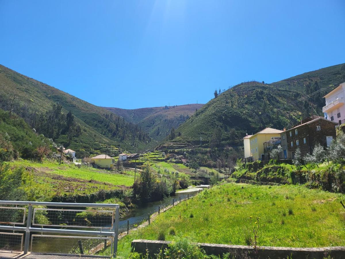 Vila Coja Mountain Perch Vinho  Exteriér fotografie